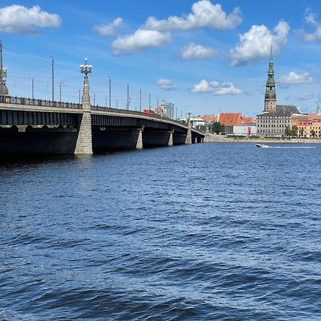 Cozy Place On The Left Bank Riga Exterior photo